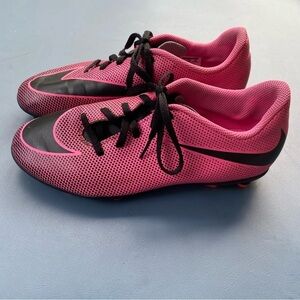Nike Shoes Girls Cleats Size 5.5Y Lace Up‎ Pink-Black